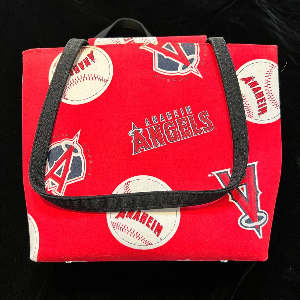 Women’s purse for Angel Fans